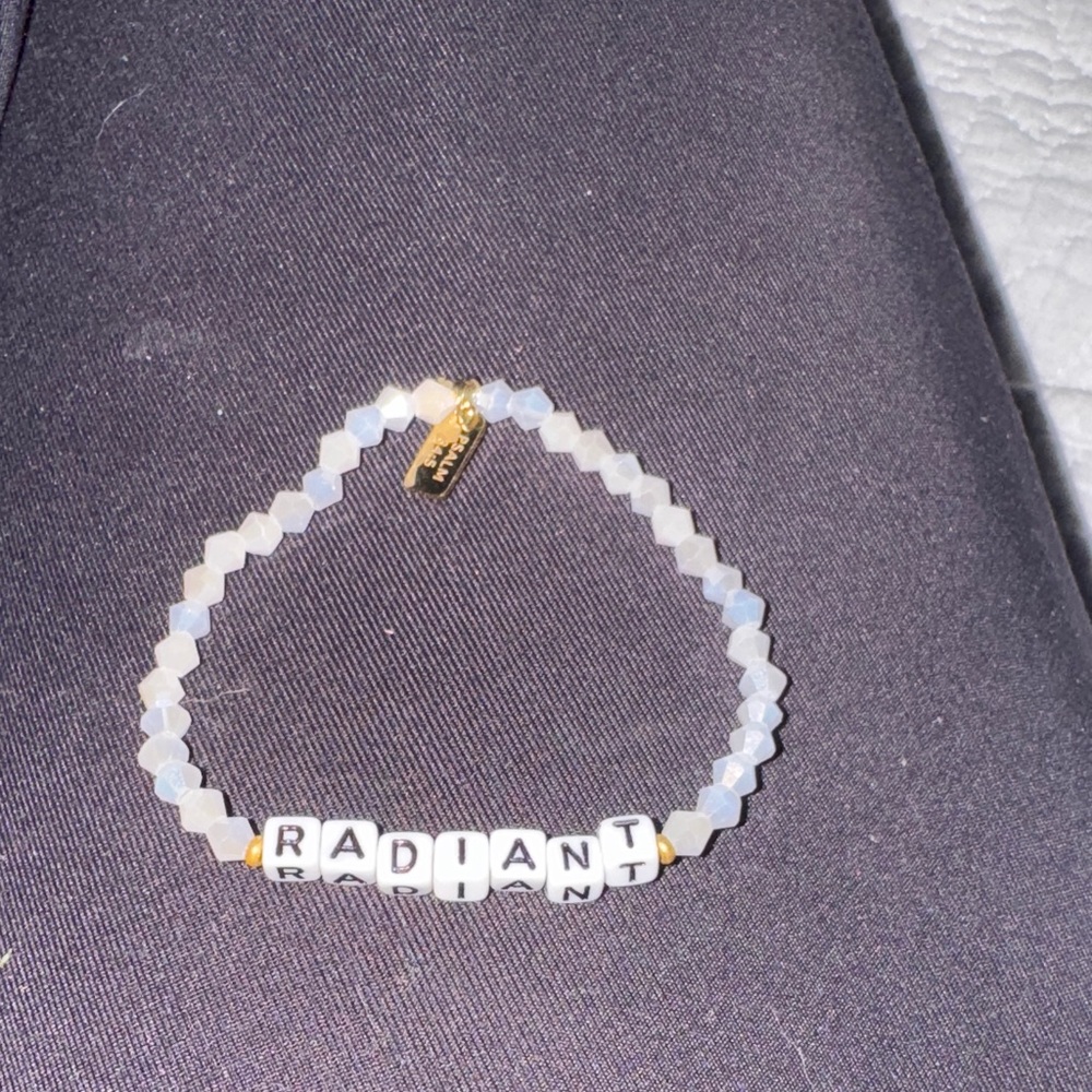 Adia White and Gold Beaded Bracelet